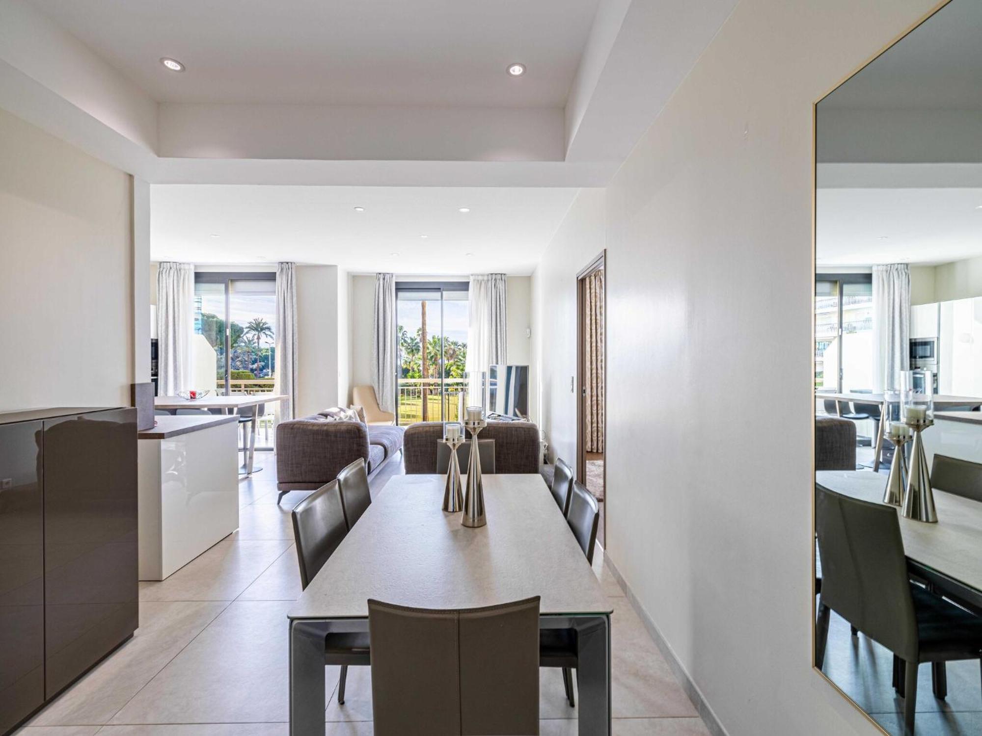 Appt Exclusif - 4br 8p- Parking - Croisette Appartement *